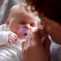 Комплект от 2 бр. ортодонтични залъгалки Philips Avent... - 7 Комплект от 2 бр. ортодонтични залъгалки Philips Avent... - 7