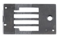 150534-001 - Needle plate 7/8 w trimming - 1
