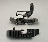 R277112 - ROLLER FOOT FOR TAPE ATTACHING 4-THREAD... - 0