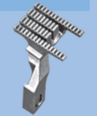 257222-16F  - D2222 Main feed dogs 5.6/6.4 W500-05B - 1