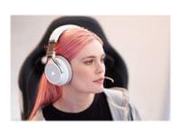 CORSAIR Gaming Virtuoso RGB Wireless... - 1