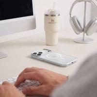 Magsafe Твърд Калъф за iPhone 18 Pro Max/ 17 Pro Max, Tech-Protect MagZero Case, Бял - 4