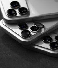 Протектор за Камерата на iPhone 18 Pro Max/ 18 Pro, Ringke Cam Lens Frame Glass 2бр., Черен - 4 Протектор за Камерата на iPhone 18 Pro Max/ 18 Pro, Ringke Cam Lens Frame Glass 2бр., Черен - 4