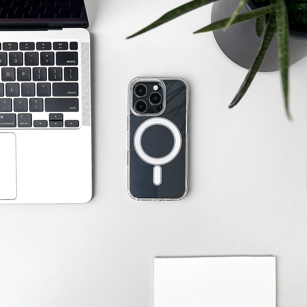 Калъф за iPhone 17 Pro съвместим MagSafe