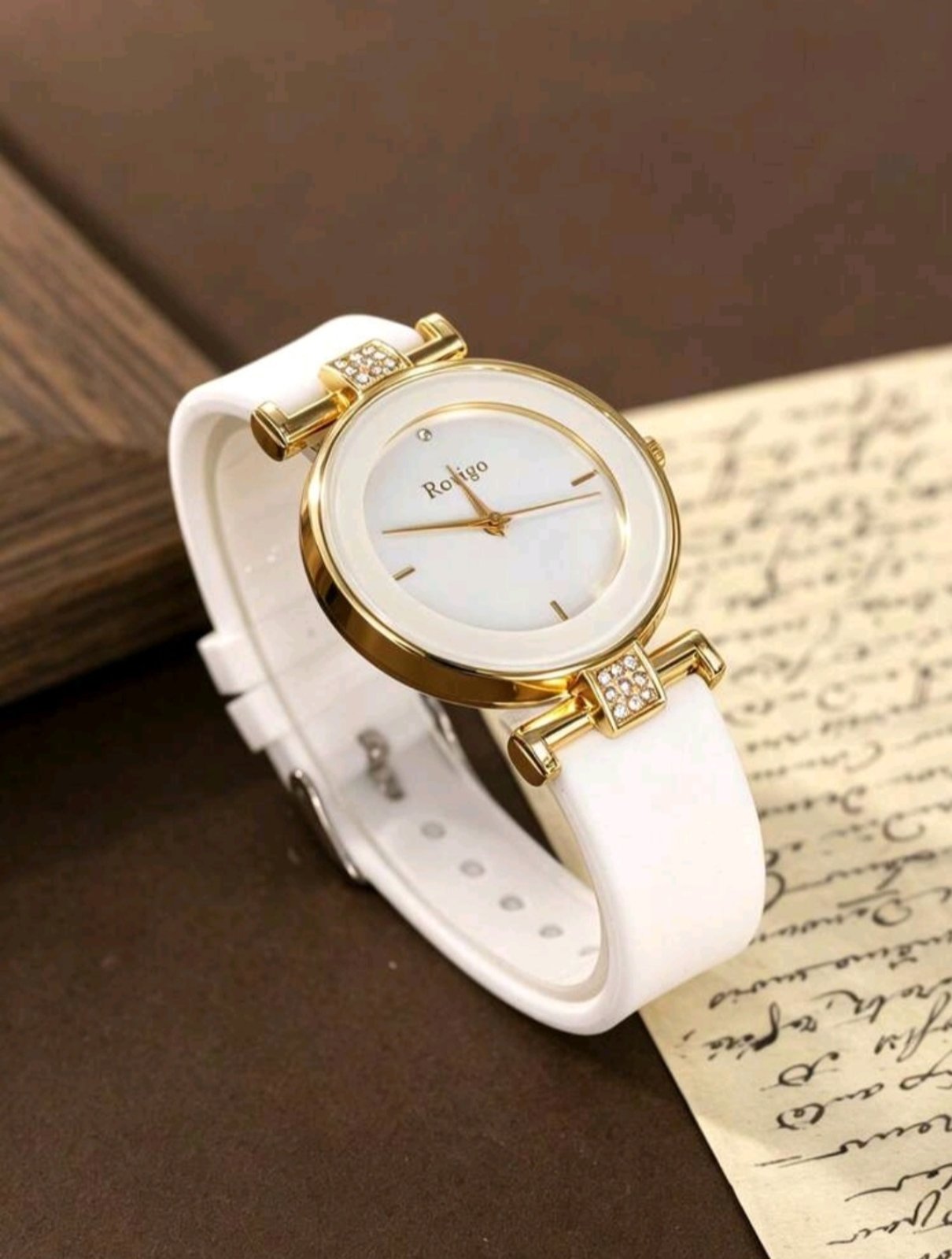 Часовник Panera White